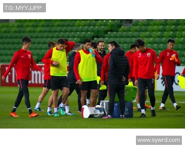 2018年上港对阵墨尔本的精彩直播回顾与赛后分析